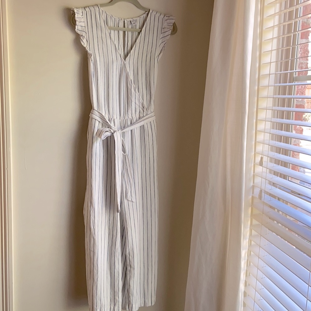 Old Navy L romper